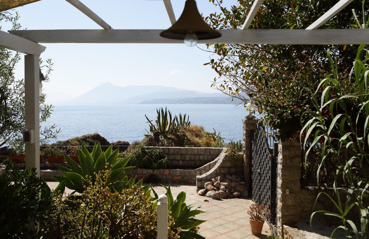 לינה וארוחת בוקר סנטה פלביה Residenza Terrazze Sul Mare מראה חיצוני תמונה